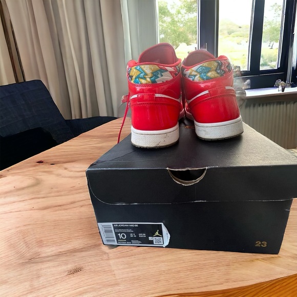 Air Jordan 1 MIDS “BARCELONAS” - Picture 2 of 6